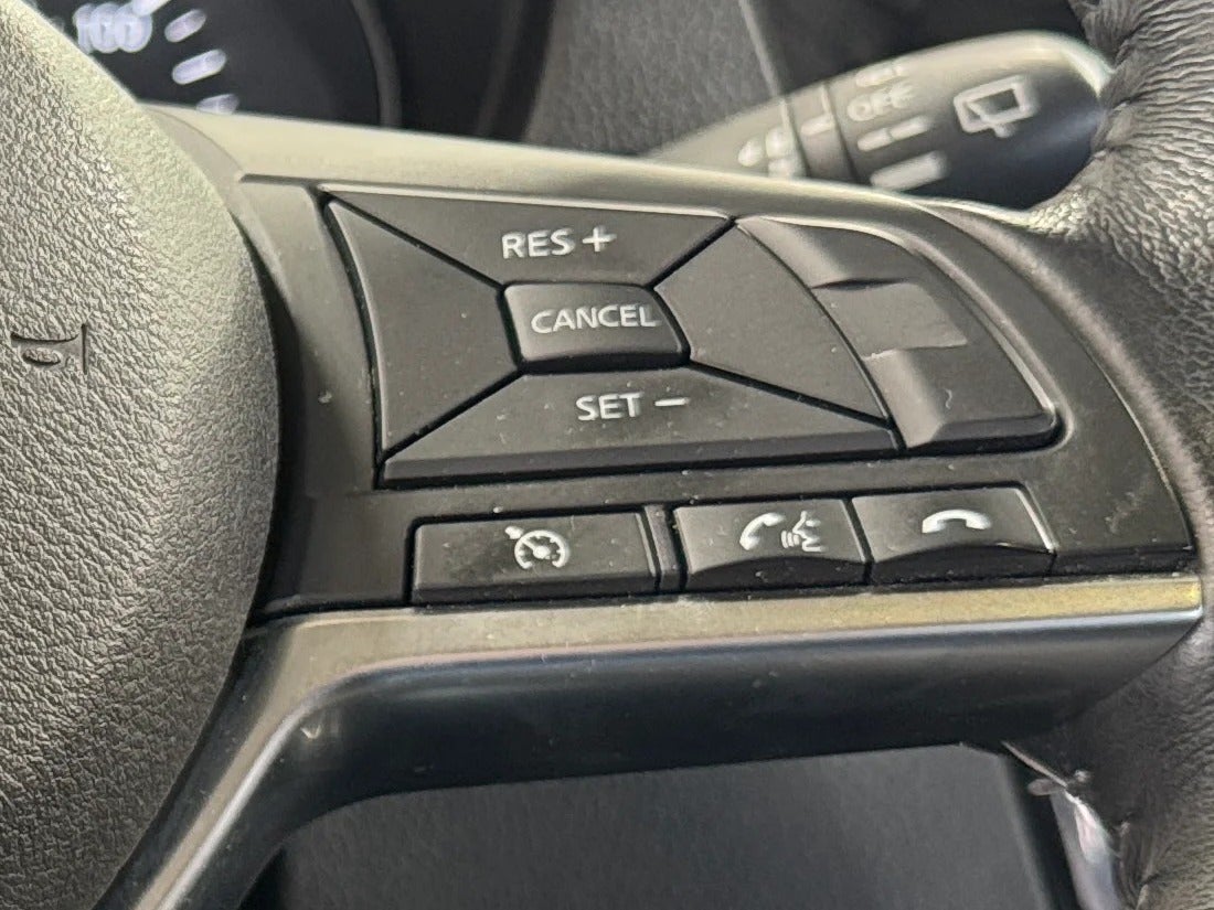 2017 Nissan Rogue Sport SV - Photo 16
