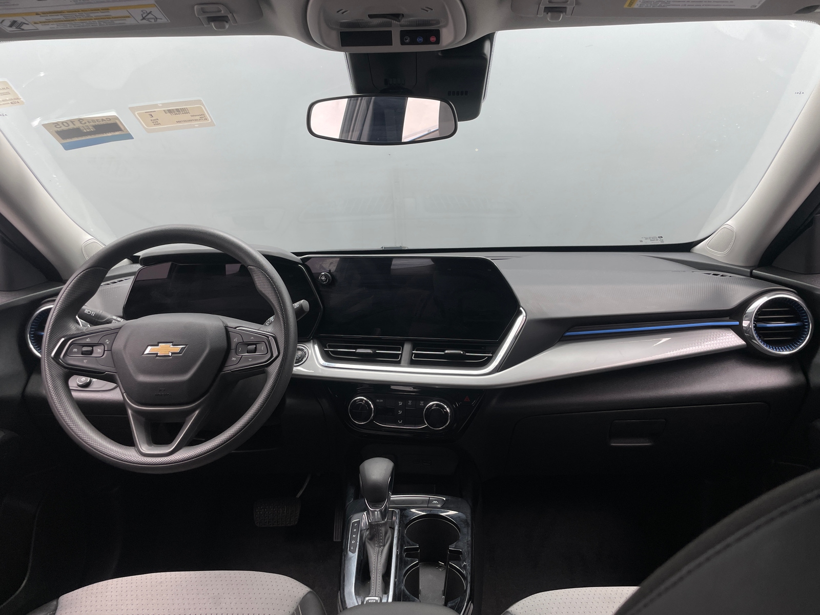 Thumbnail: 2025 Chevrolet Trax - 3