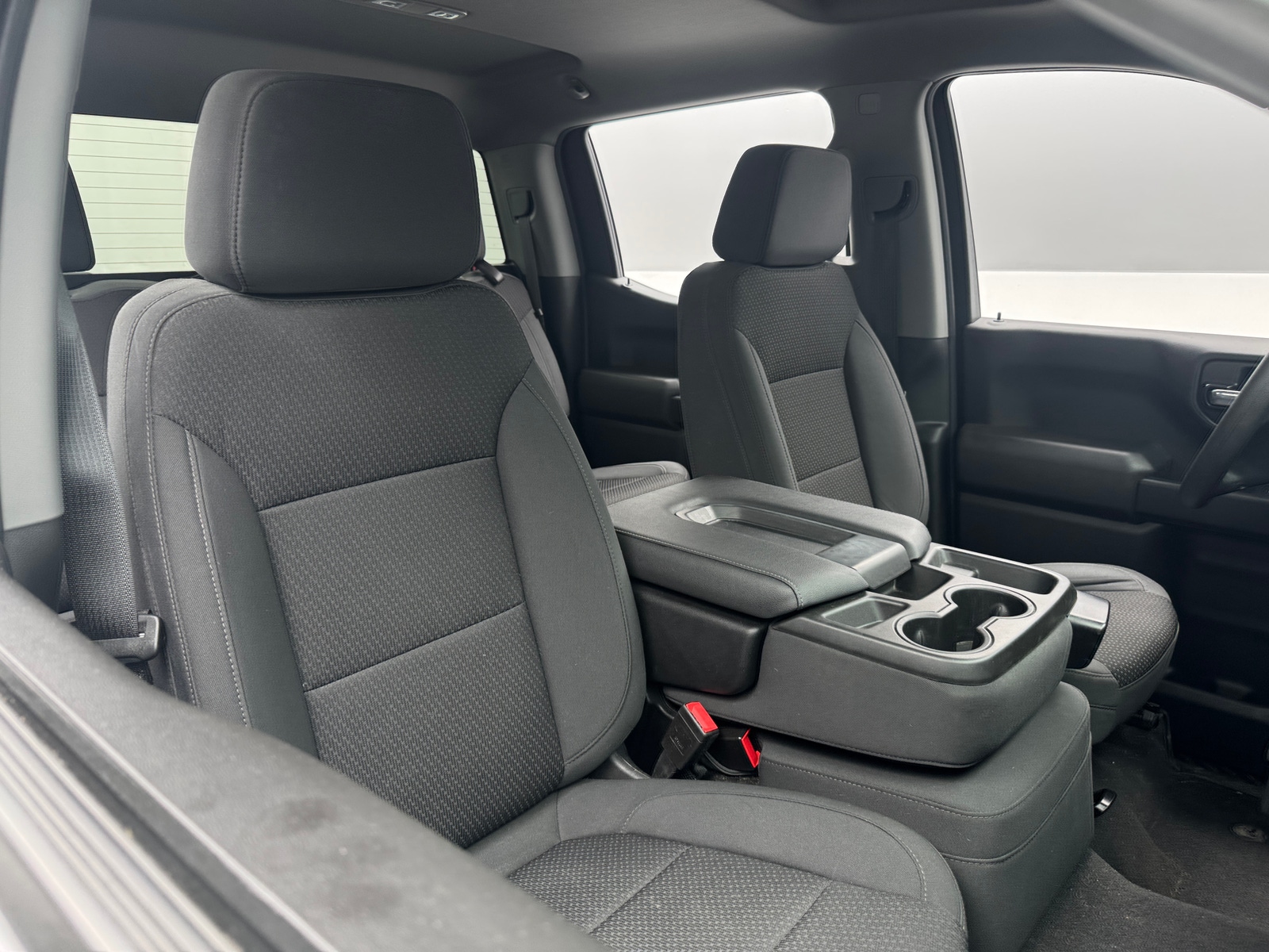 Thumbnail: 2021 Chevrolet Silverado 1500 - 2