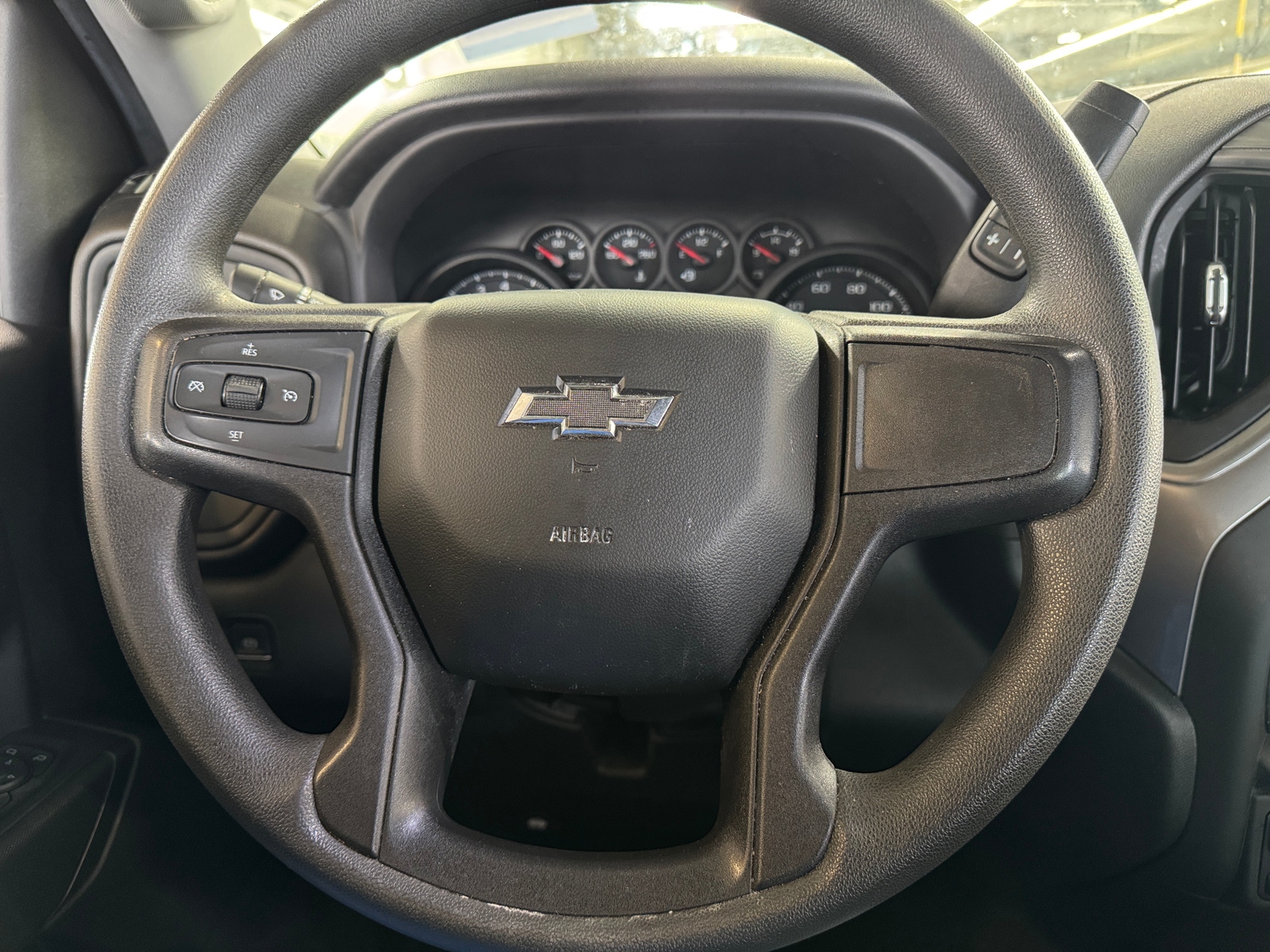 Thumbnail: 2021 Chevrolet Silverado 1500 - 5