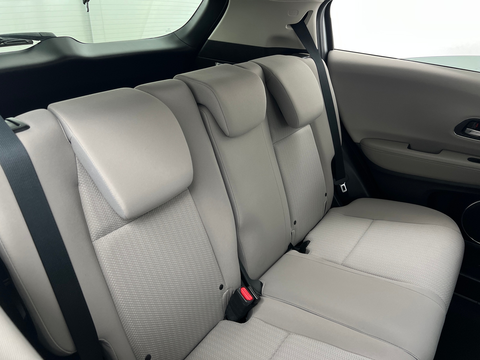Thumbnail: 2016 Honda HR-V - 6