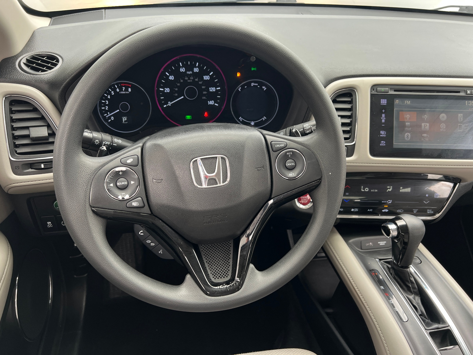 Thumbnail: 2016 Honda HR-V - 5