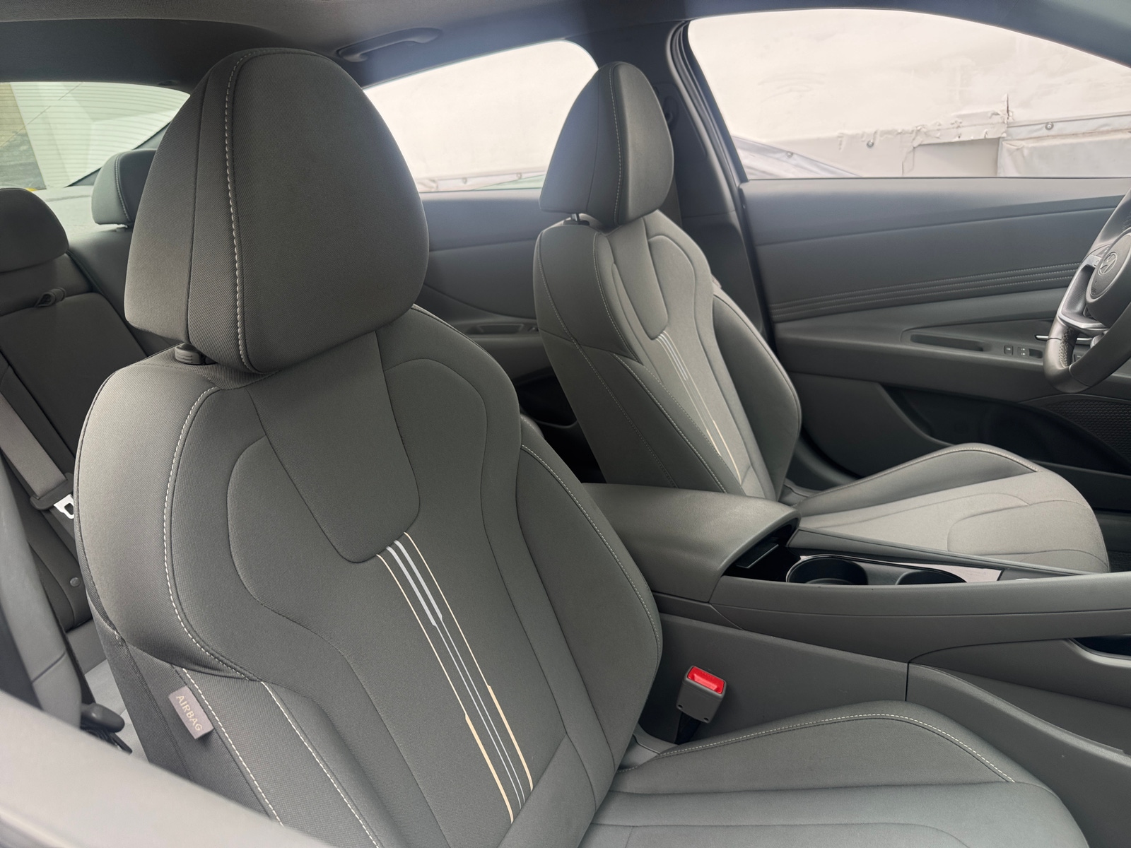 Thumbnail: 2025 Hyundai Elantra - 2