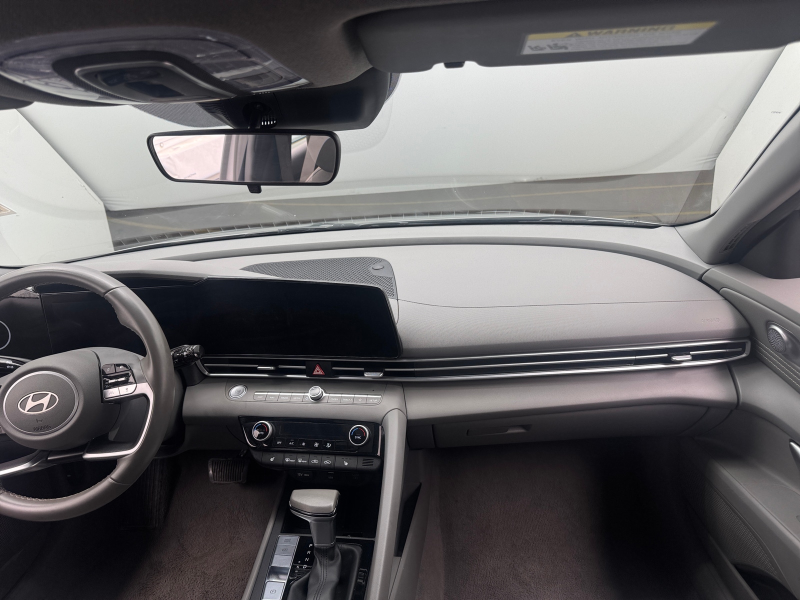 Thumbnail: 2025 Hyundai Elantra - 3