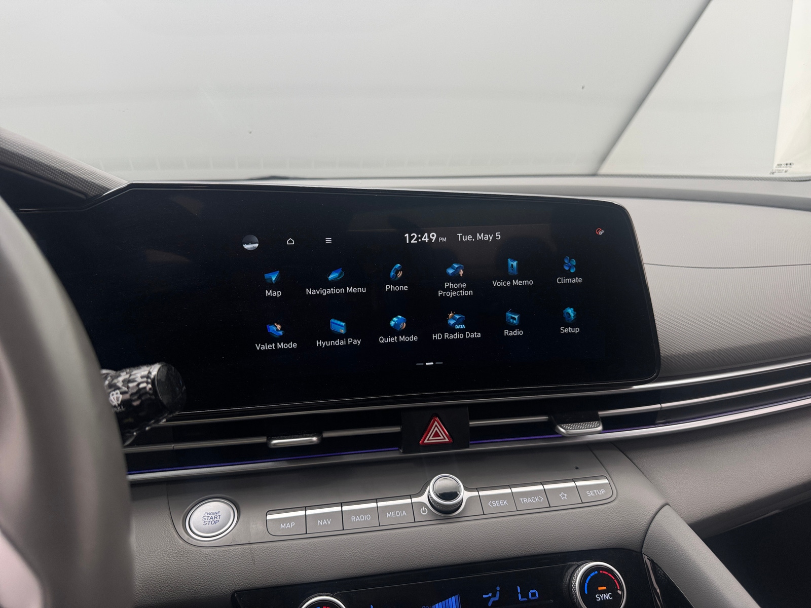 Thumbnail: 2025 Hyundai Elantra - 4
