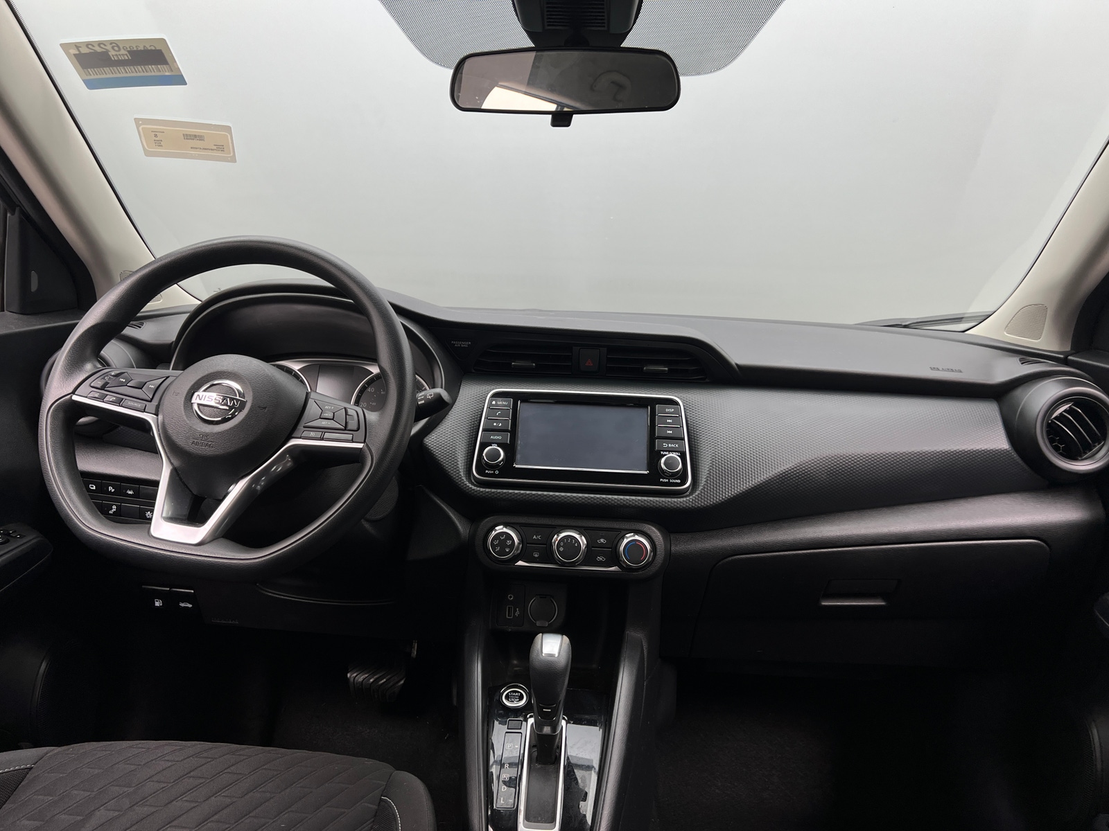 Thumbnail: 2021 Nissan Kicks - 3