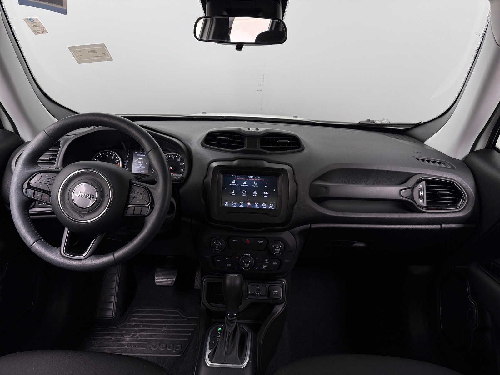 Thumbnail: 2020 Jeep Renegade - 3