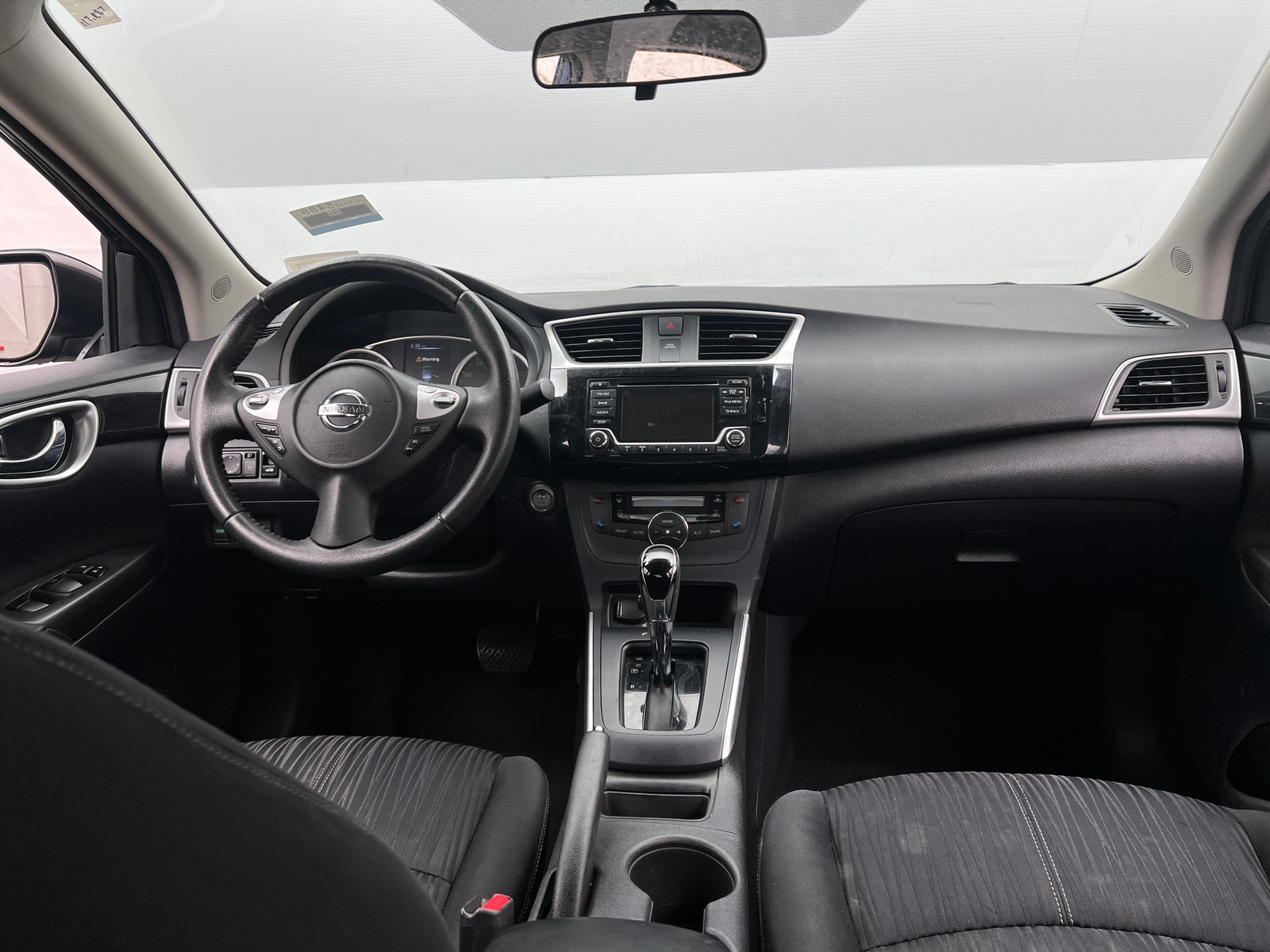 Thumbnail: 2018 Nissan Sentra - 3