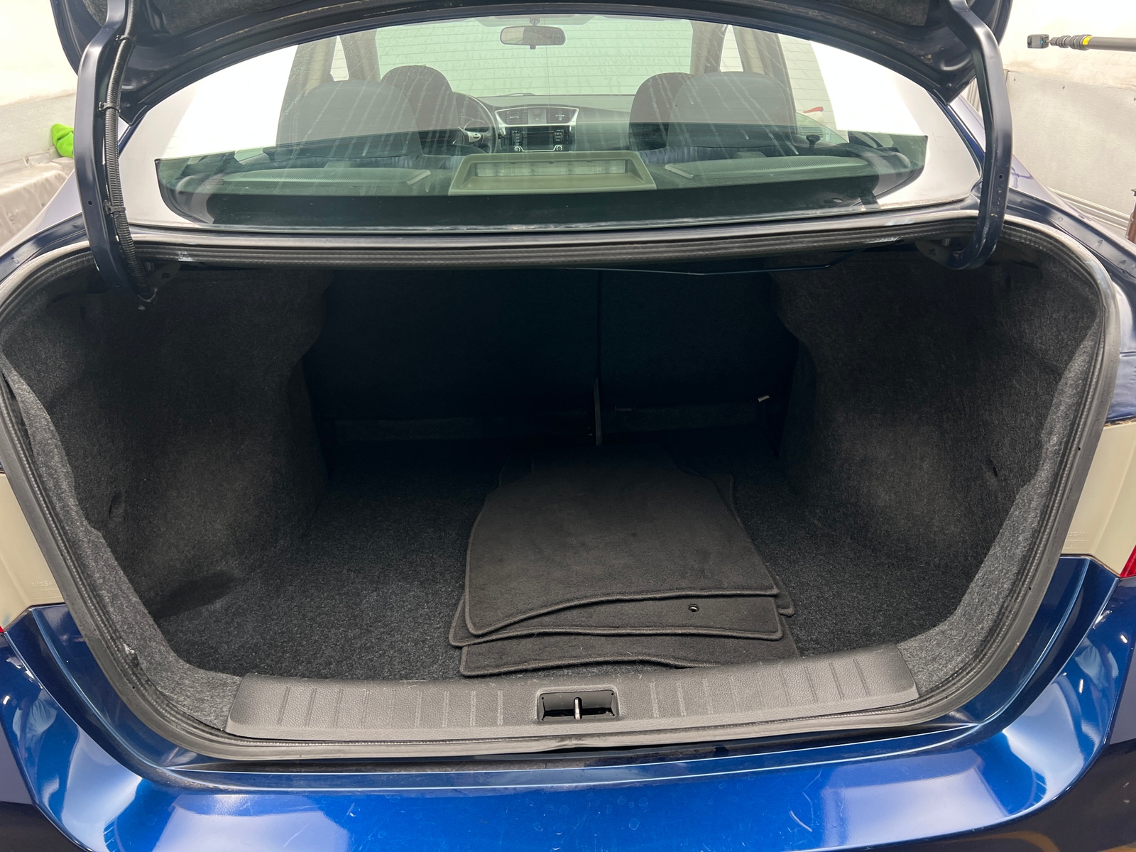 Thumbnail: 2018 Nissan Sentra - 7
