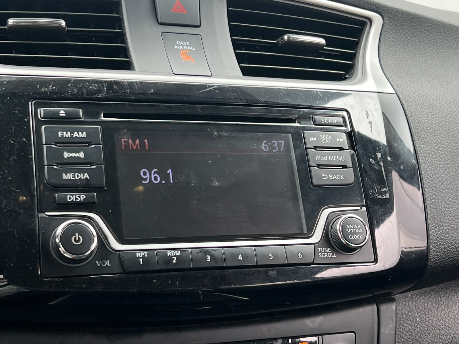Thumbnail: 2018 Nissan Sentra - 4