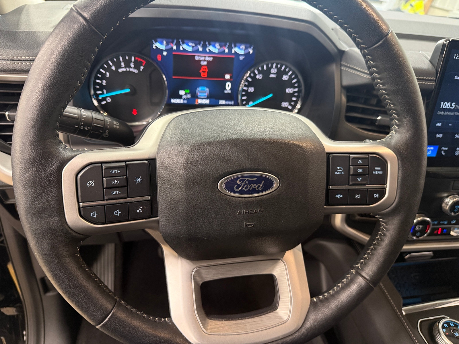 Thumbnail: 2023 Ford Expedition MAX - 4