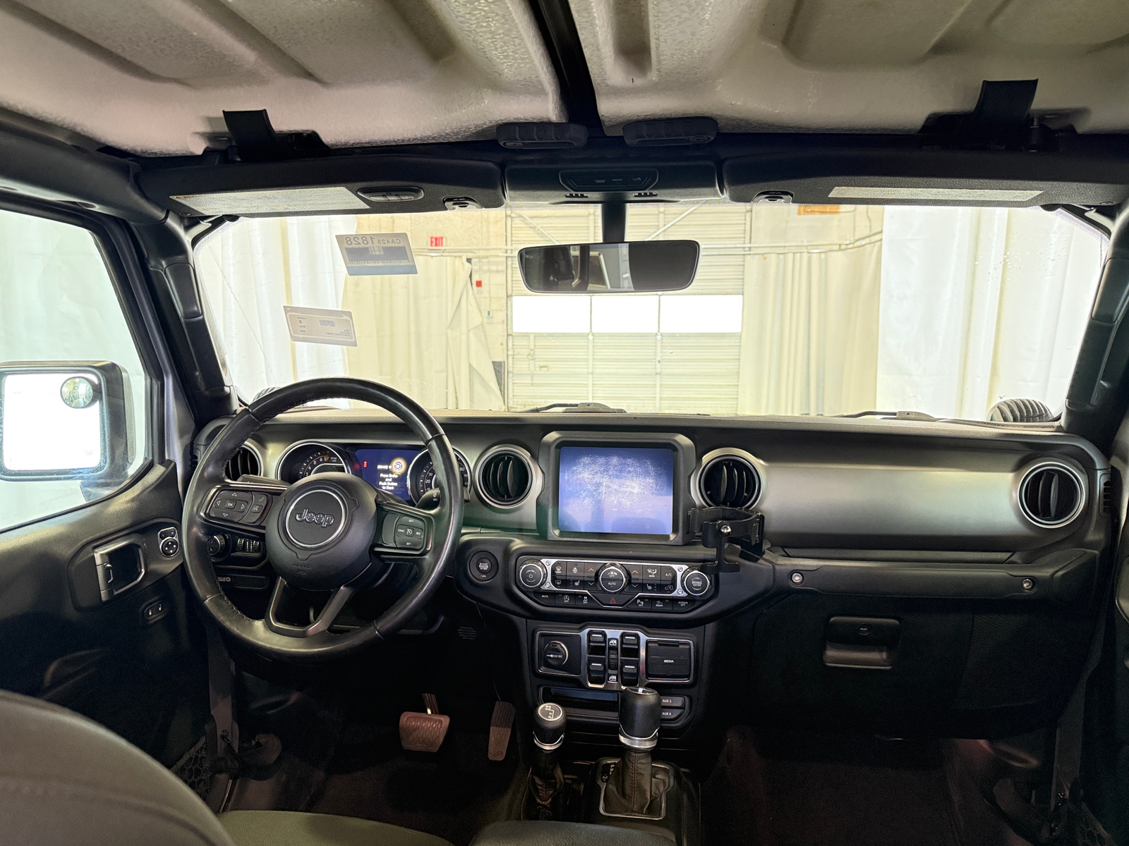 Thumbnail: 2020 Jeep Gladiator - 3