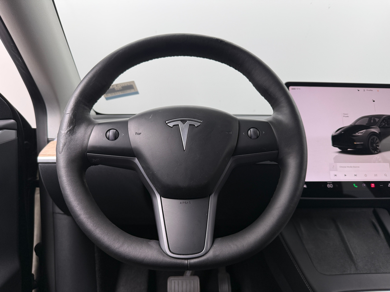 Thumbnail: 2023 Tesla Model Y - 4
