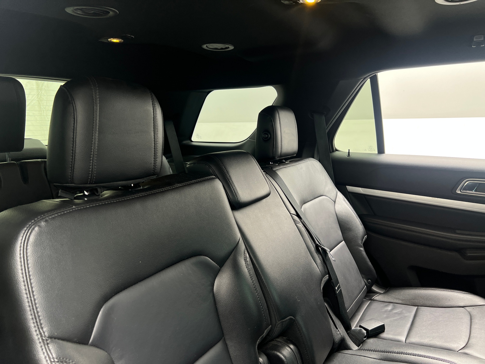 Thumbnail: 2016 Ford Explorer - 6