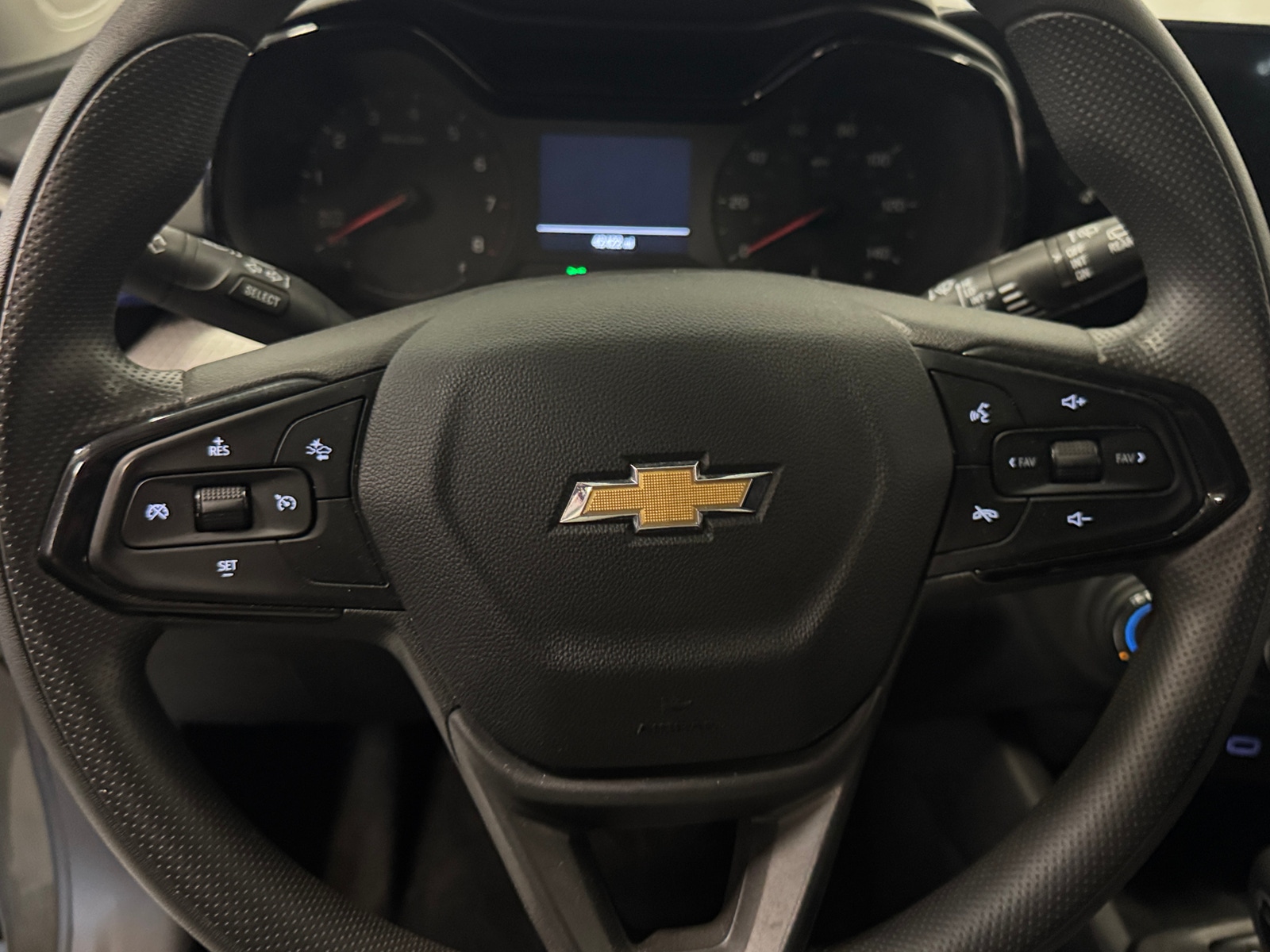 Thumbnail: 2024 Chevrolet Trax - 5