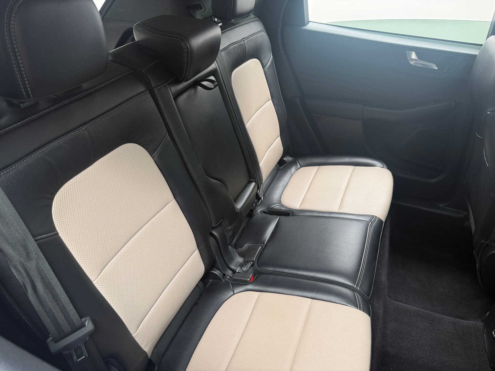 Thumbnail: 2021 Ford Escape - 5