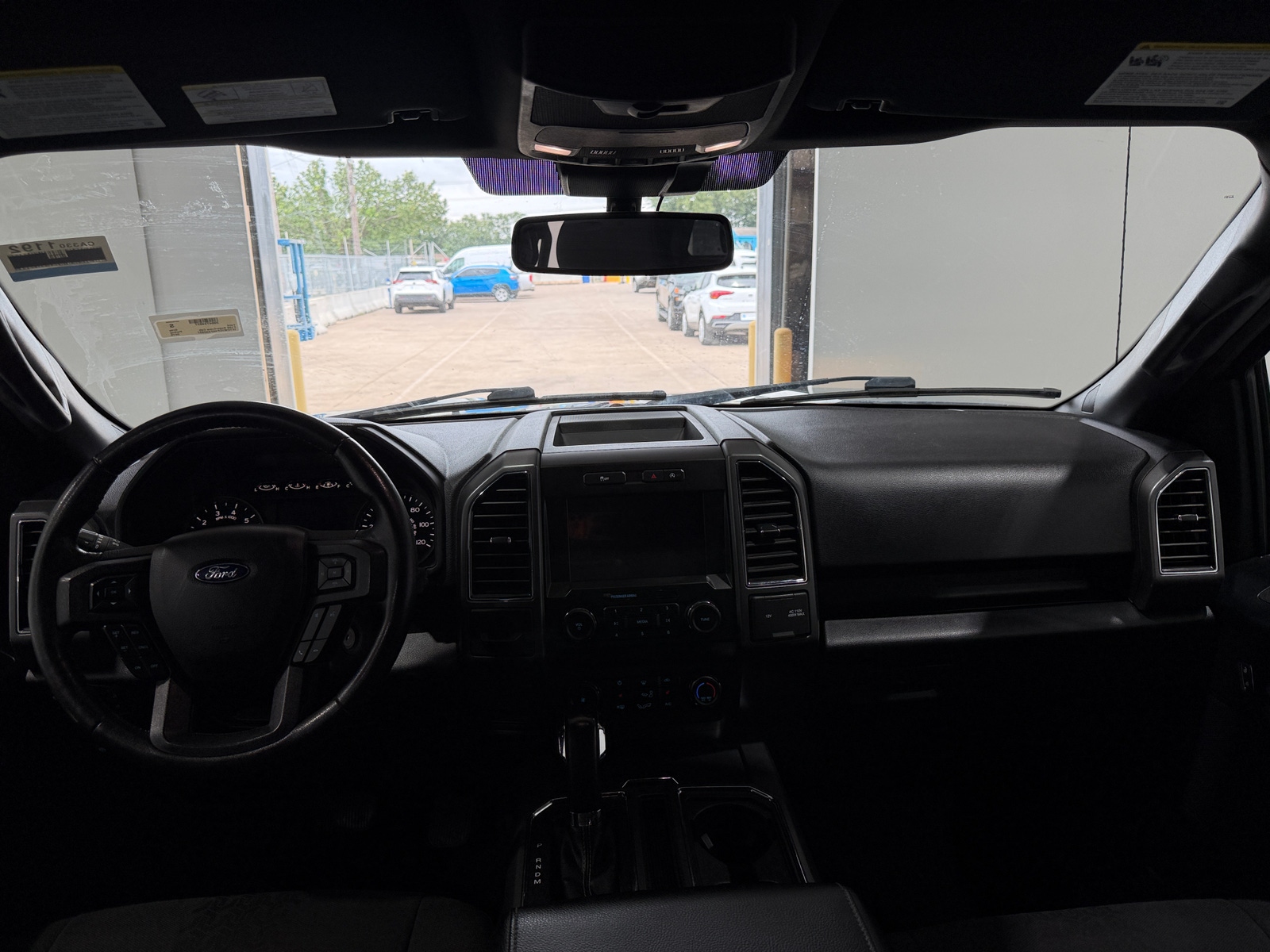 Thumbnail: 2019 Ford Econoline - 3
