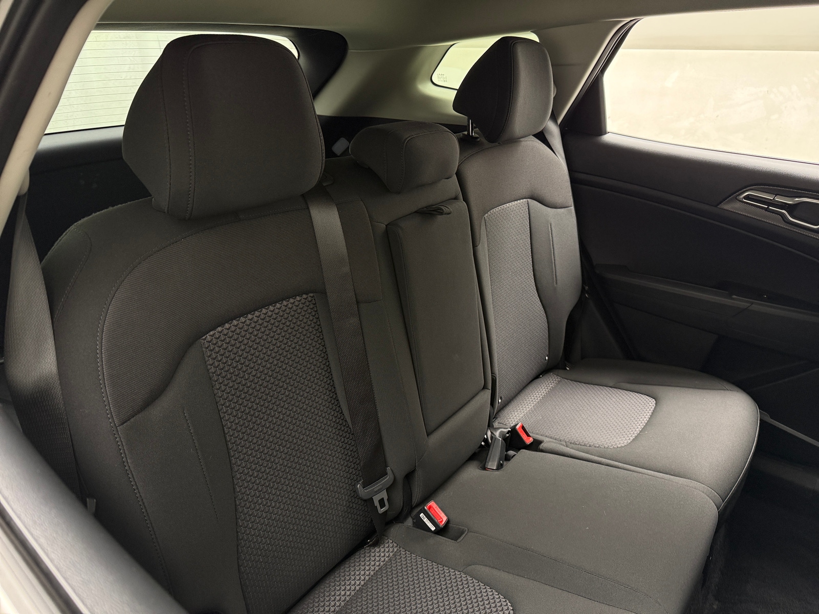 Thumbnail: 2025 Kia Sportage - 6