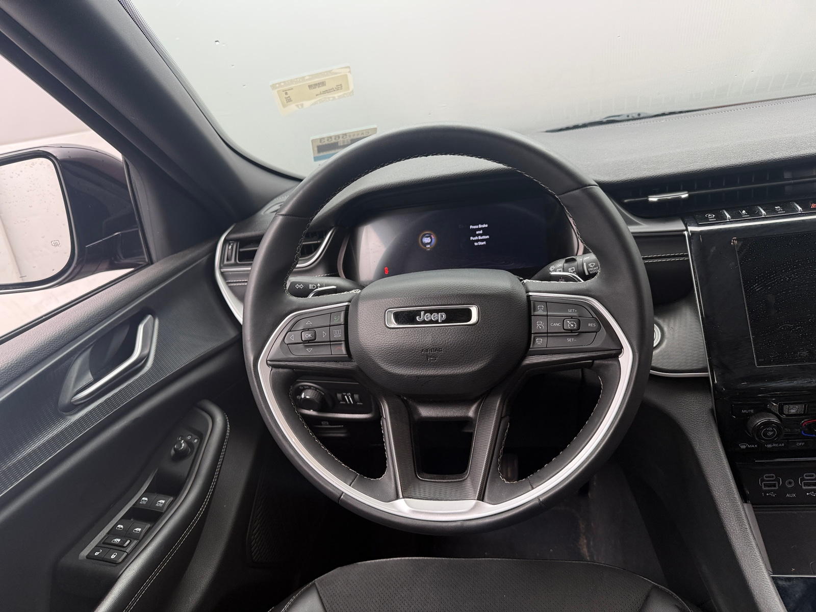 Thumbnail: 2023 Jeep Grand Cherokee L - 3