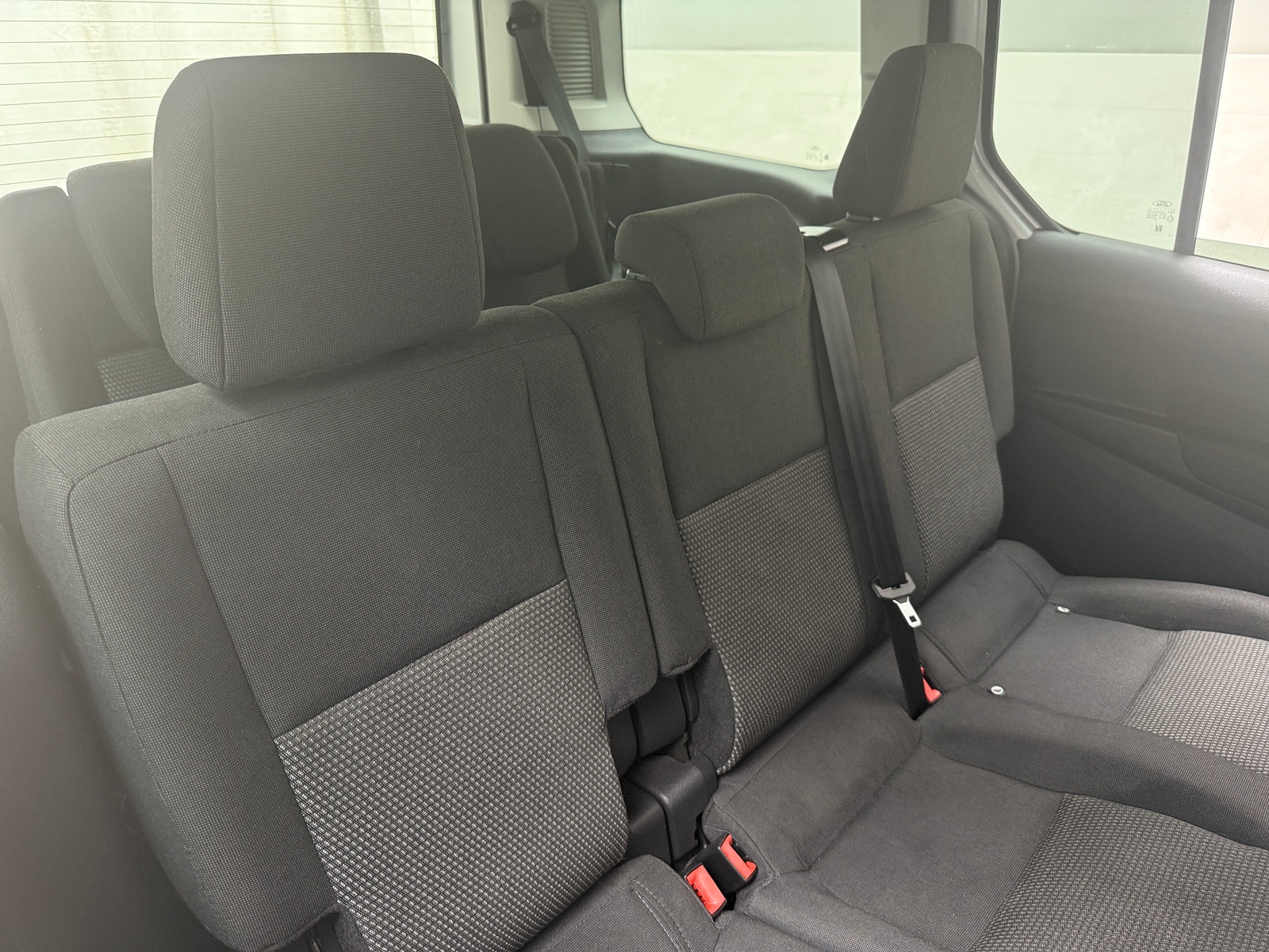 Thumbnail: 2017 Ford Transit Series - 6