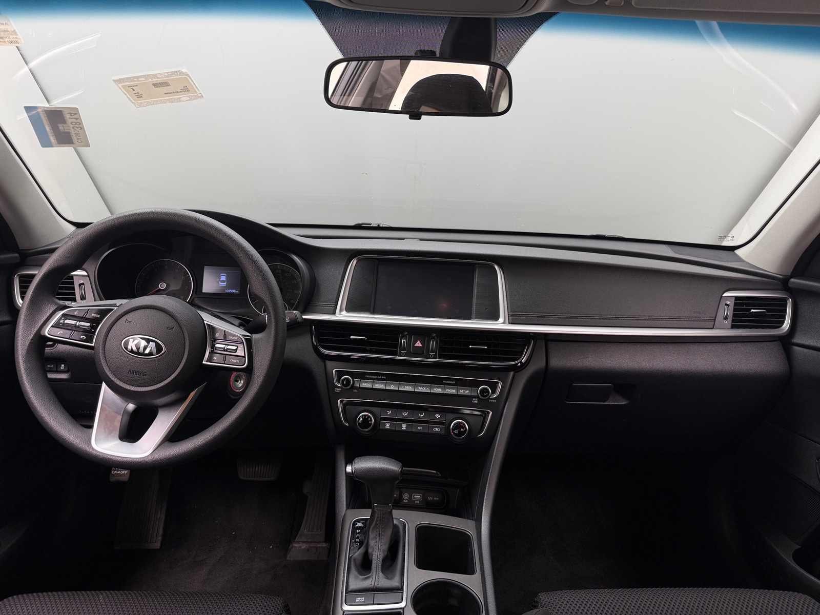 Thumbnail: 2020 Kia Optima - 3