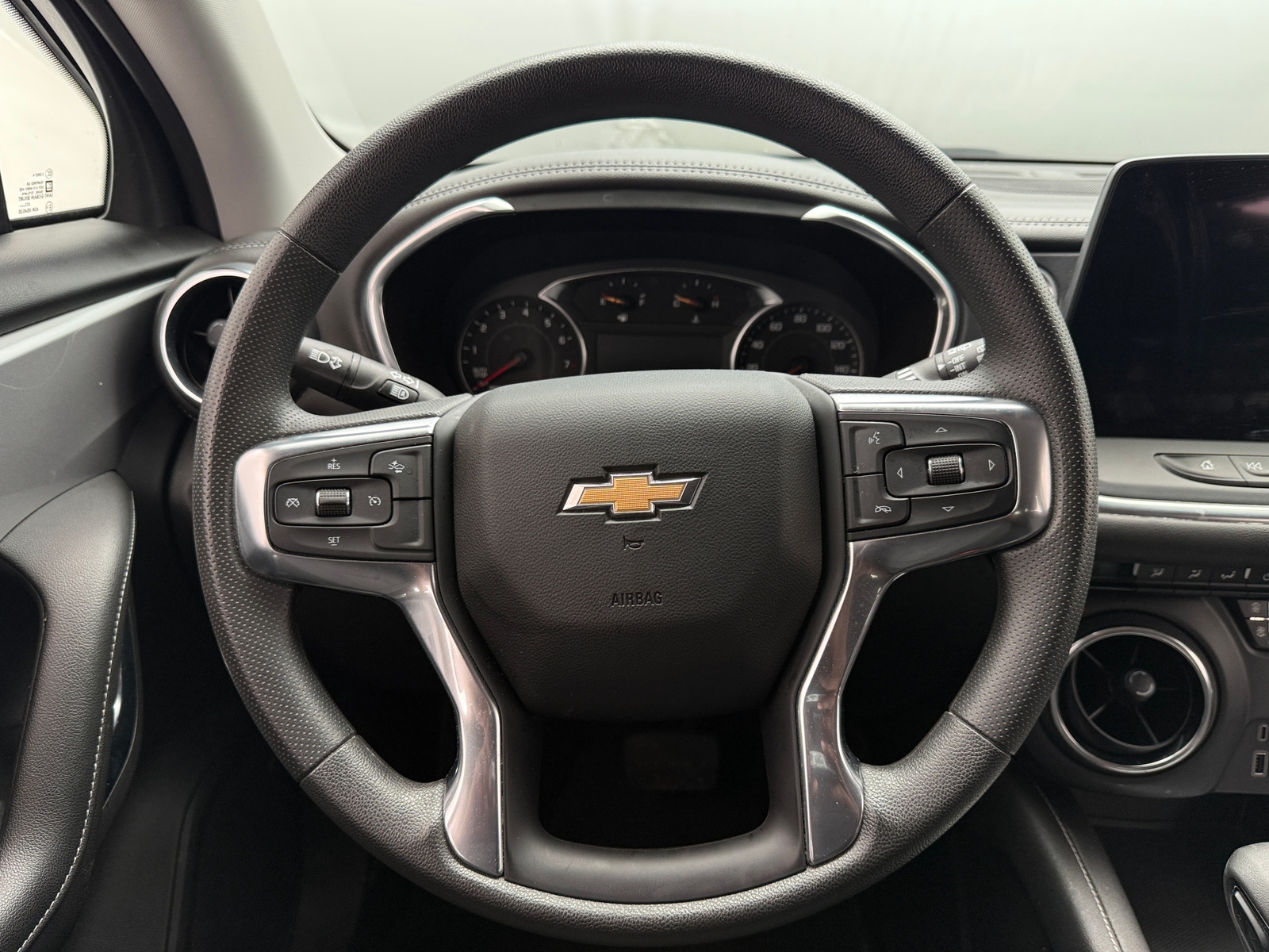 Thumbnail: 2025 Chevrolet Blazer - 5