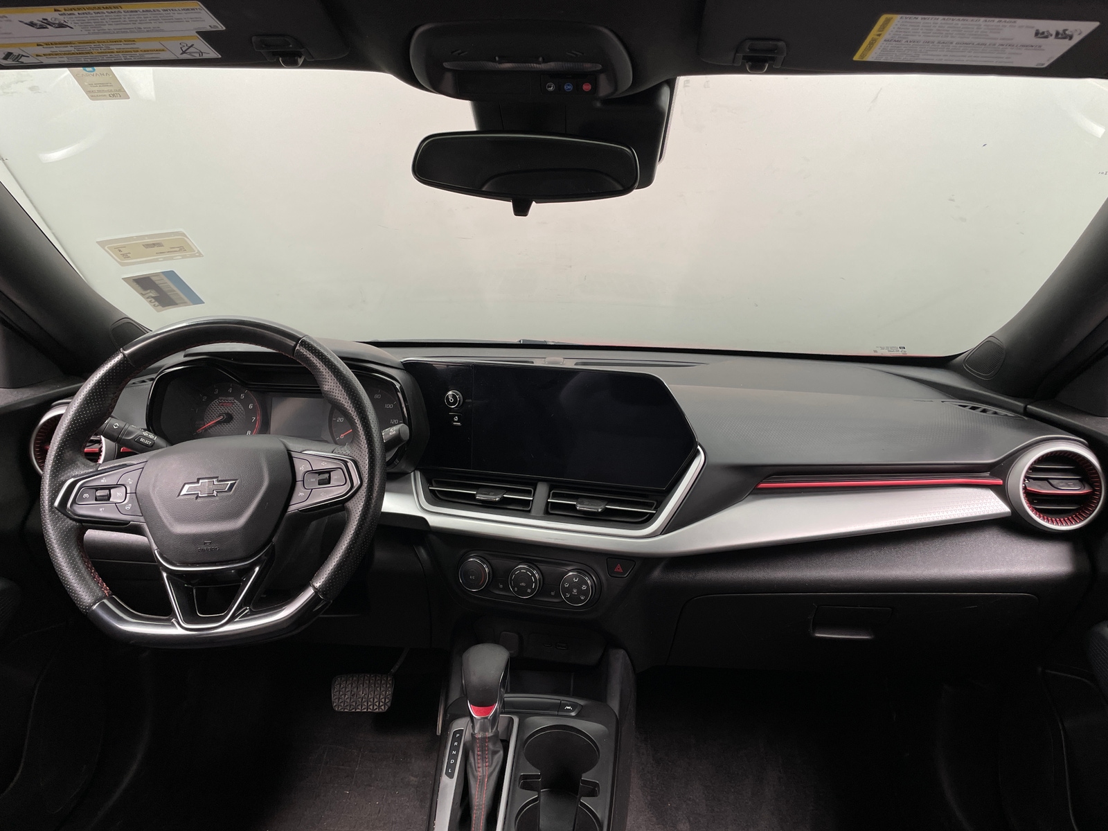 Thumbnail: 2024 Chevrolet Trax - 3