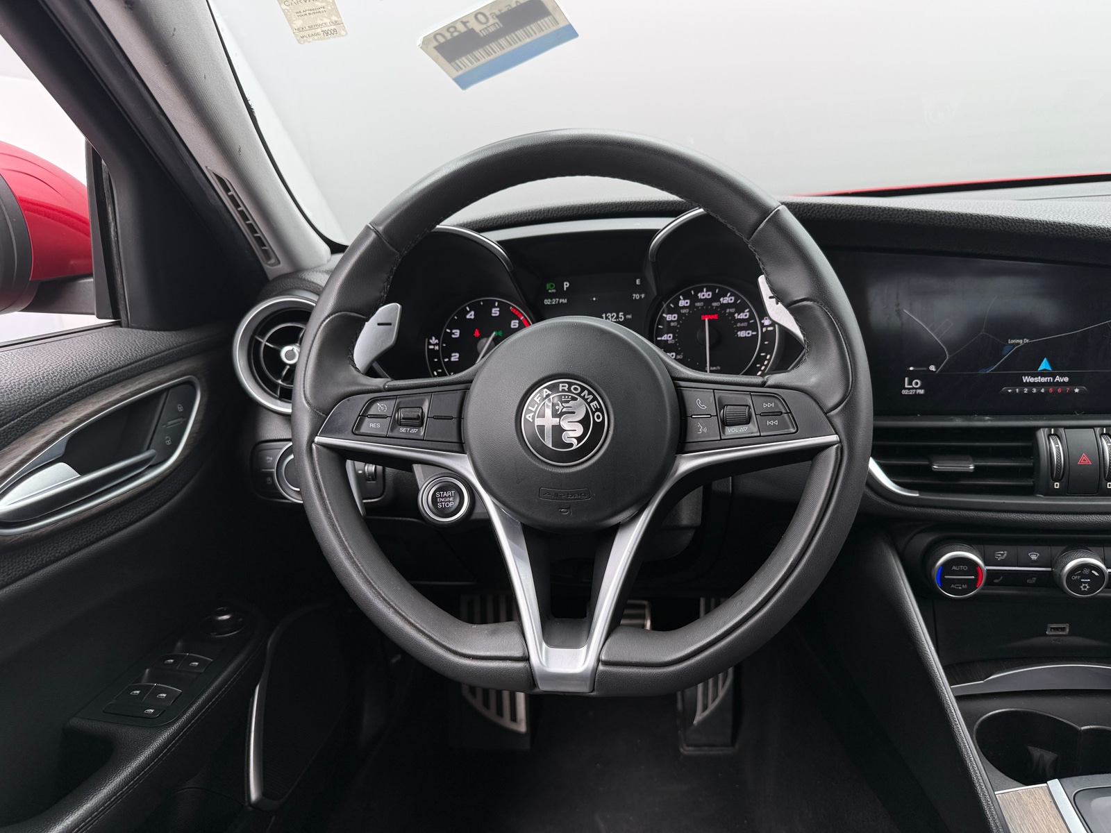 Thumbnail: 2017 Alfa Romeo Giulia - 4
