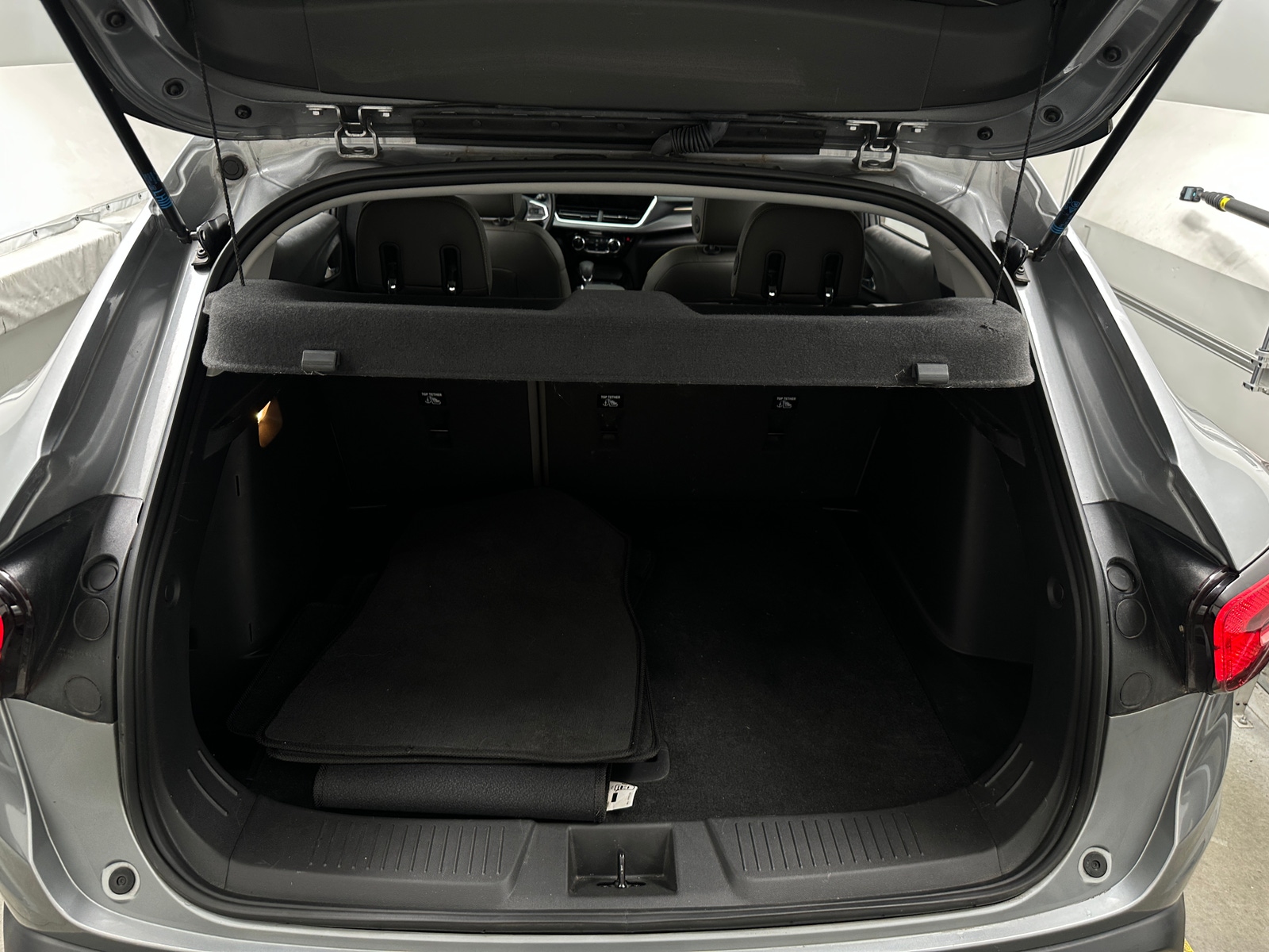 Thumbnail: 2024 Chevrolet Trax - 6