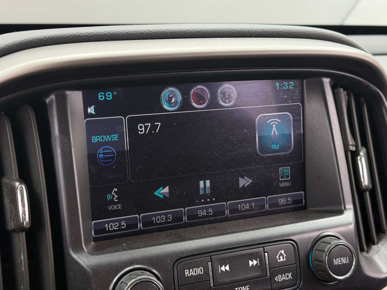 Thumbnail: 2015 Chevrolet Colorado - 4
