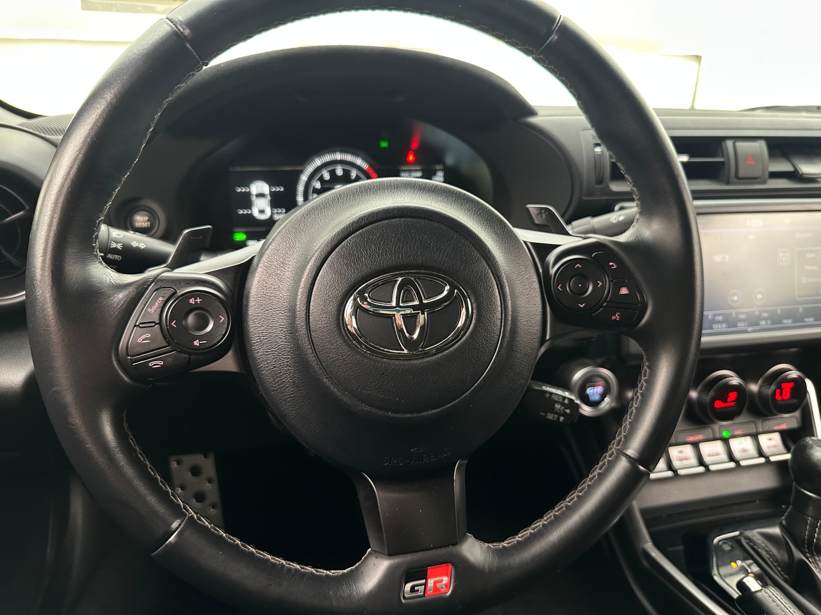 Thumbnail: 2023 Toyota GR86 - 3