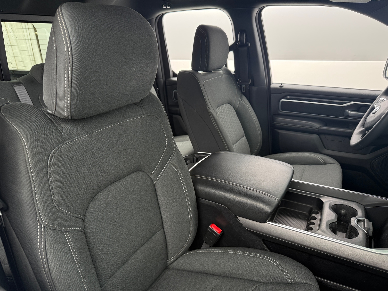 Thumbnail: 2025 RAM 1500 - 2