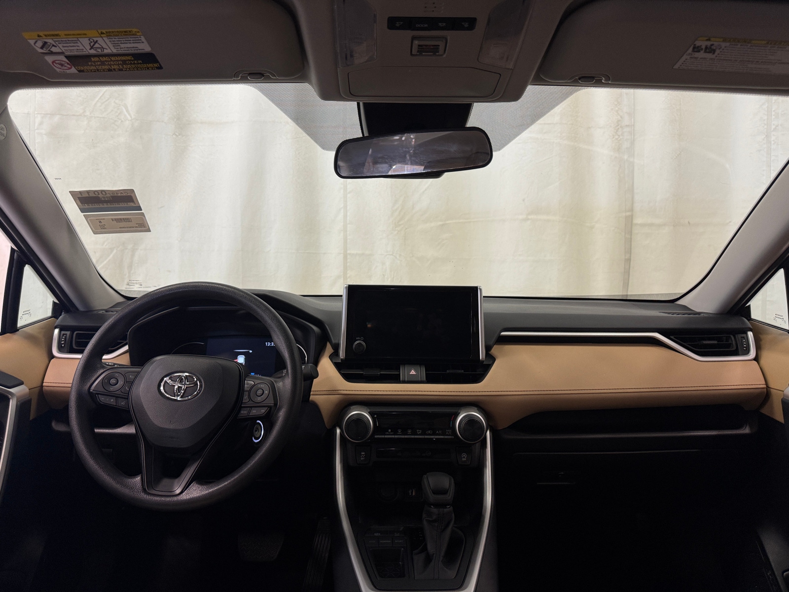Thumbnail: 2025 Toyota RAV4 - 3