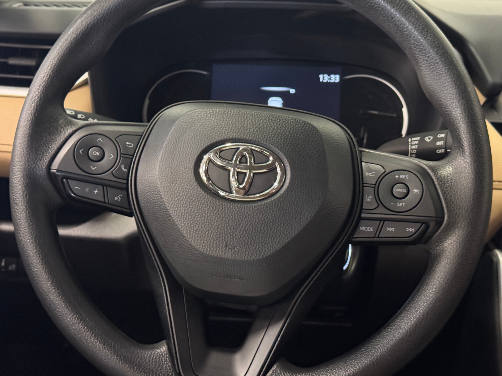 Thumbnail: 2025 Toyota RAV4 - 5