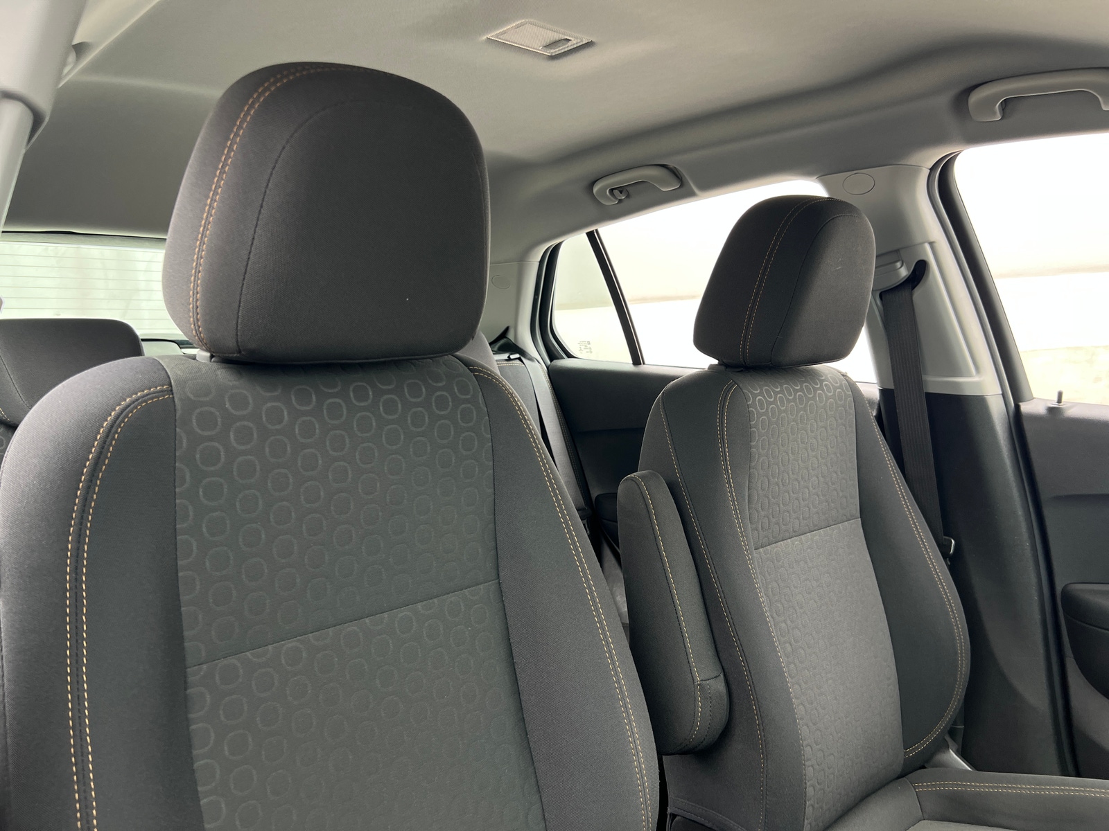 Thumbnail: 2020 Chevrolet Trax - 2
