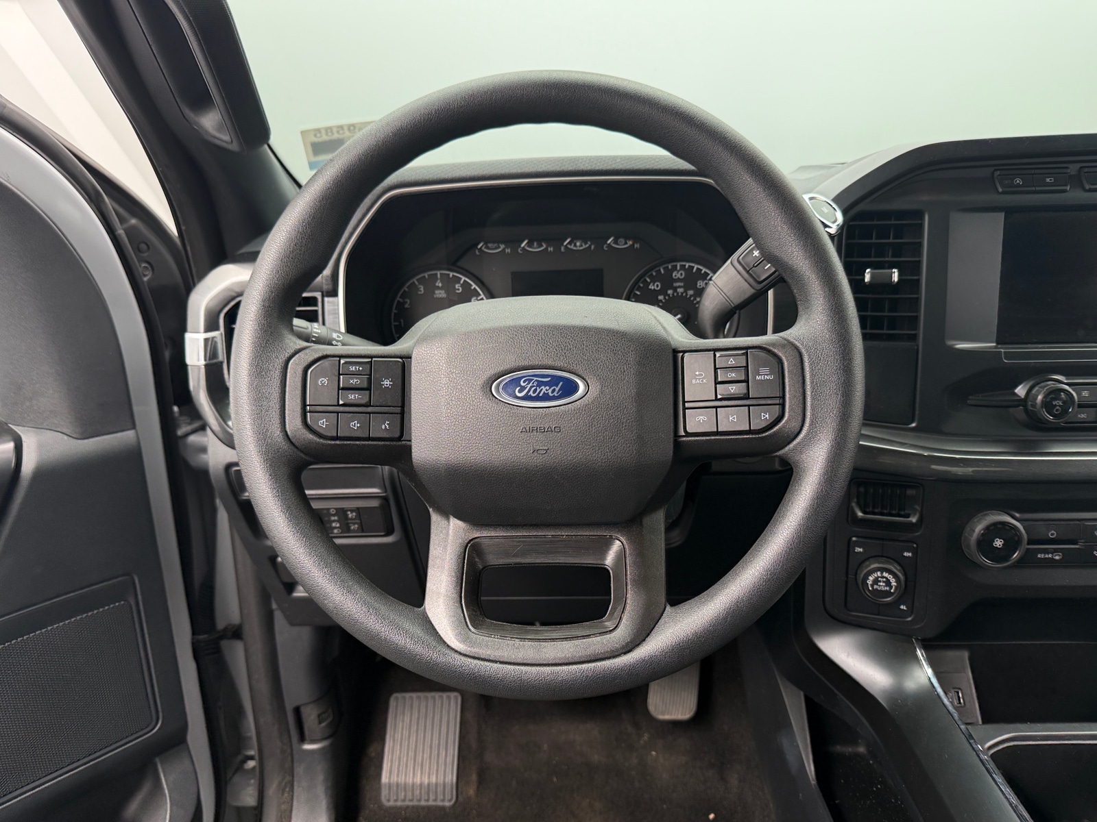 Thumbnail: 2021 Ford Econoline - 5