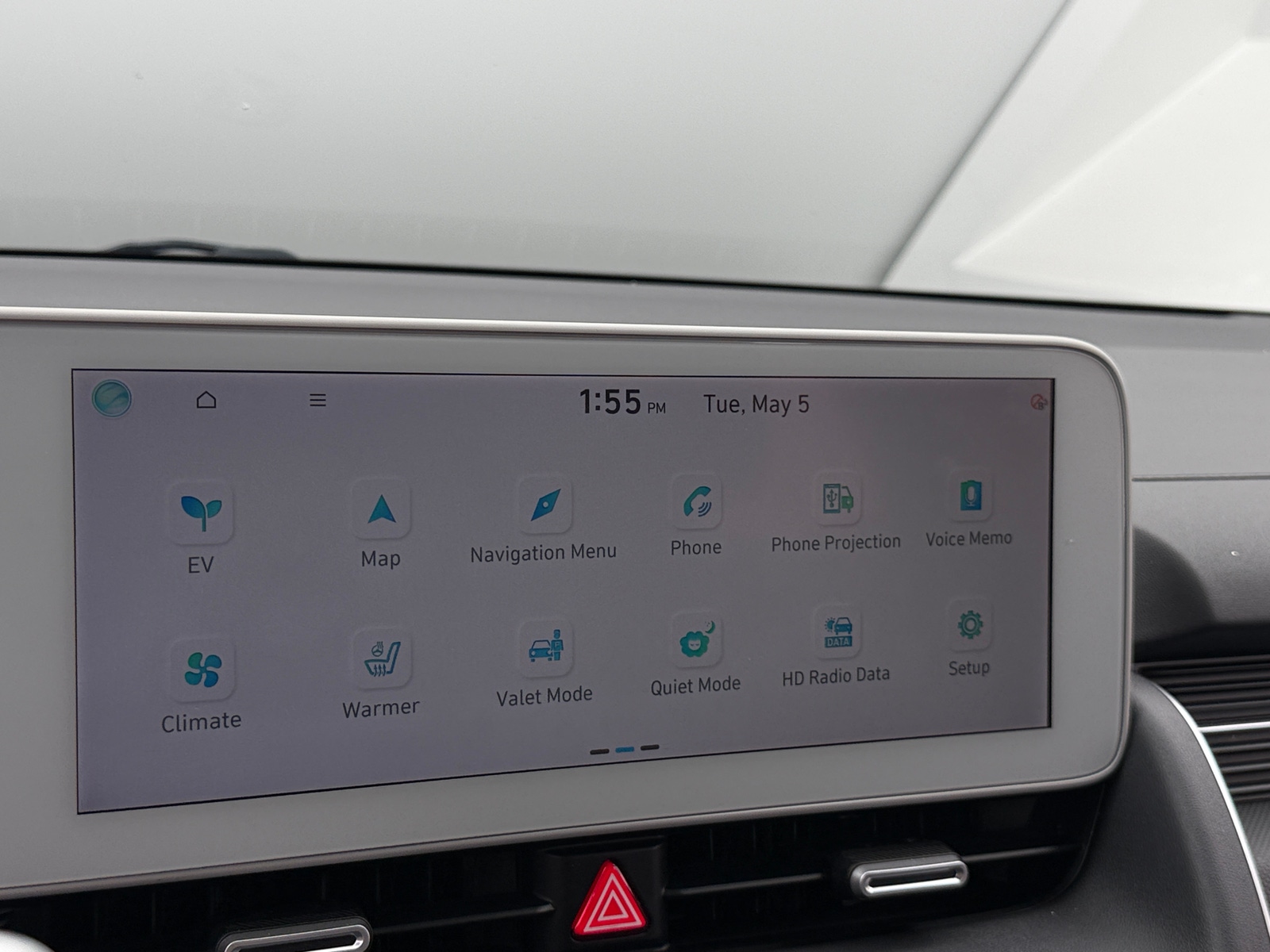 Thumbnail: 2022 Hyundai Ioniq 5 - 3