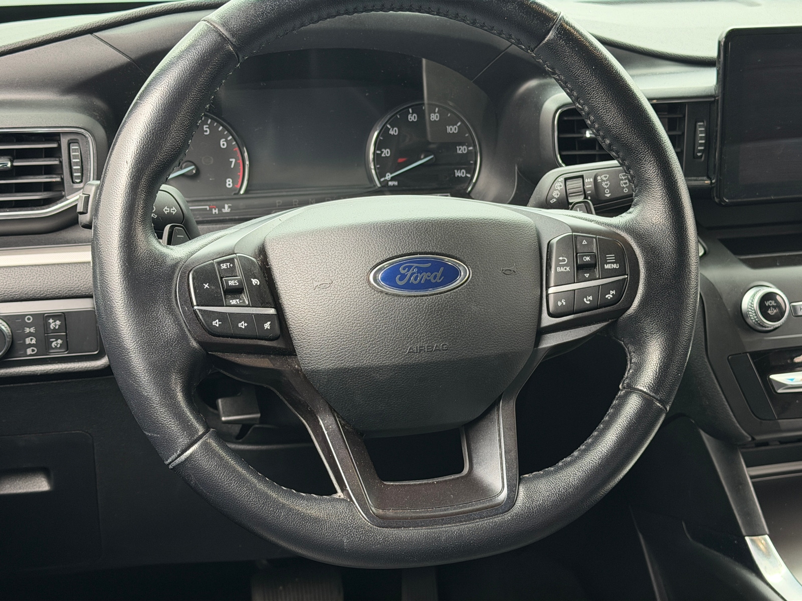 Thumbnail: 2020 Ford Explorer - 5