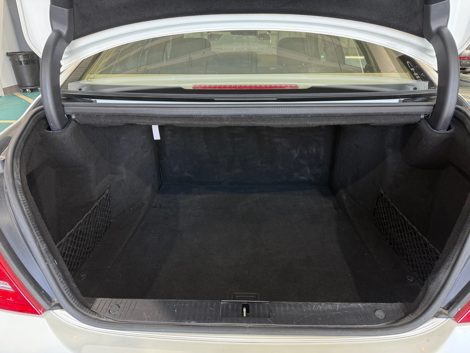 Thumbnail: 2012 Mercedes-Benz S-Class - 6