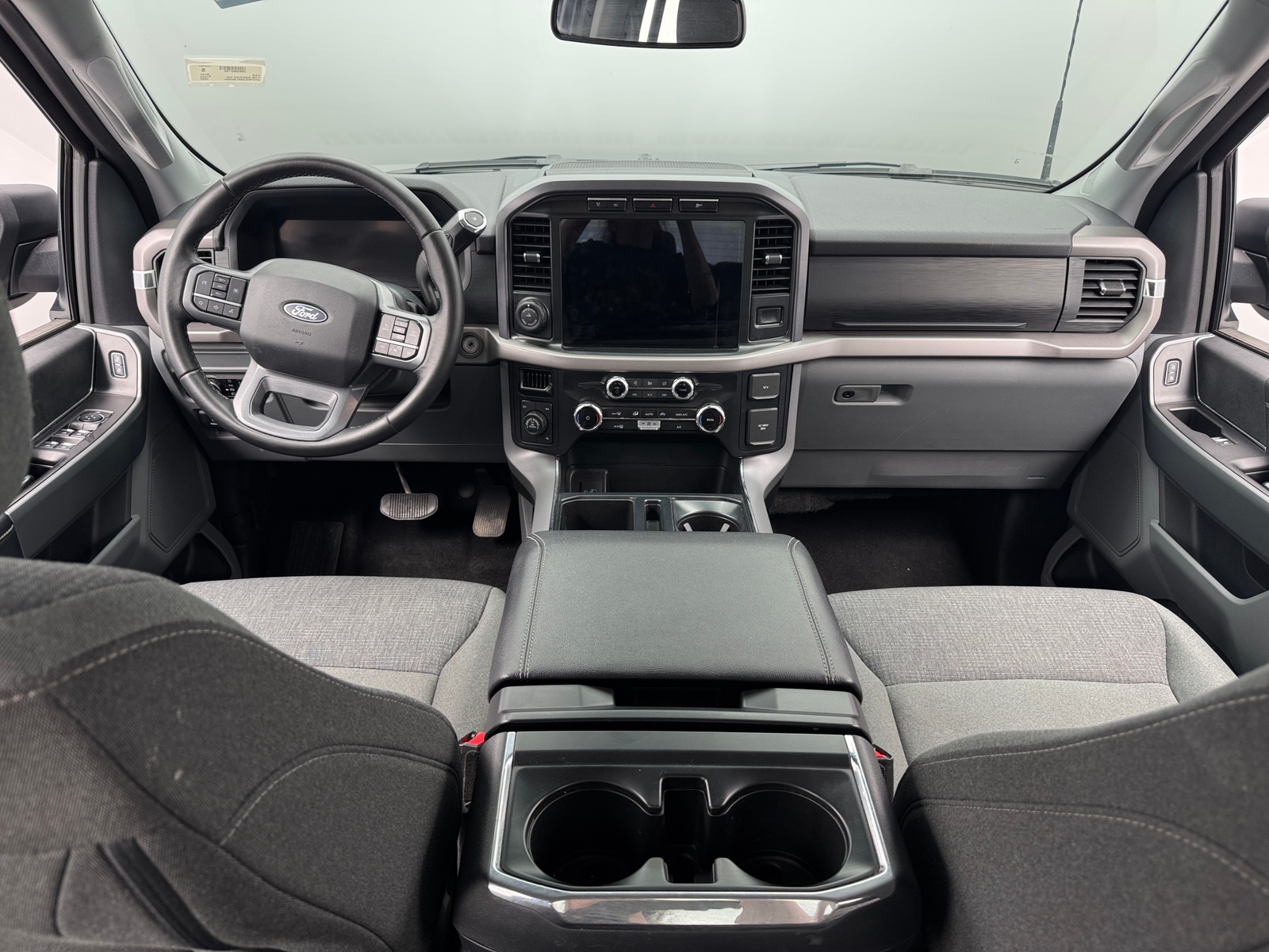 Thumbnail: 2024 Ford Econoline - 3