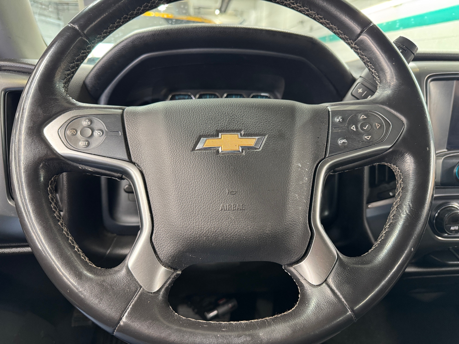 Thumbnail: 2016 Chevrolet Silverado 1500 - 5