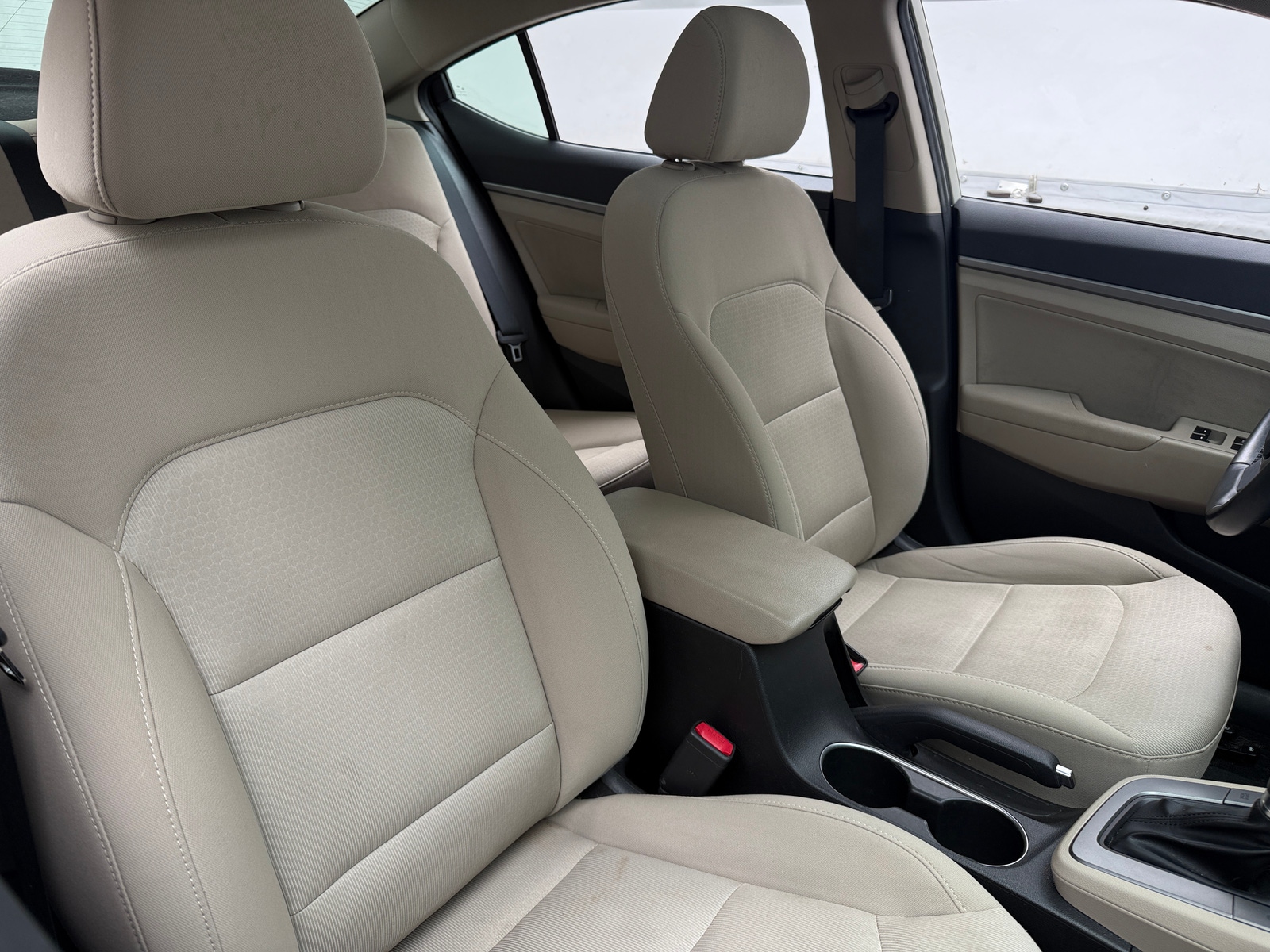 Thumbnail: 2018 Hyundai Elantra - 2
