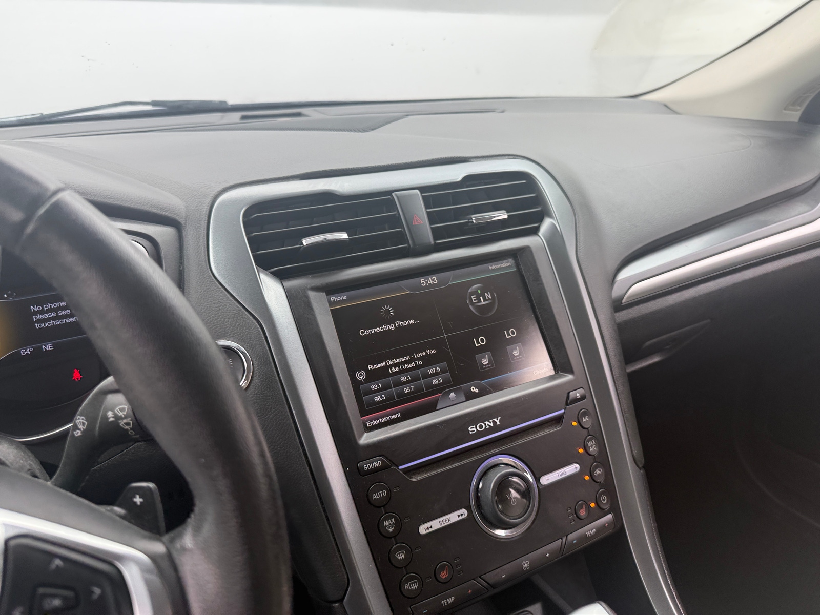 Thumbnail: 2016 Ford Fusion - 3