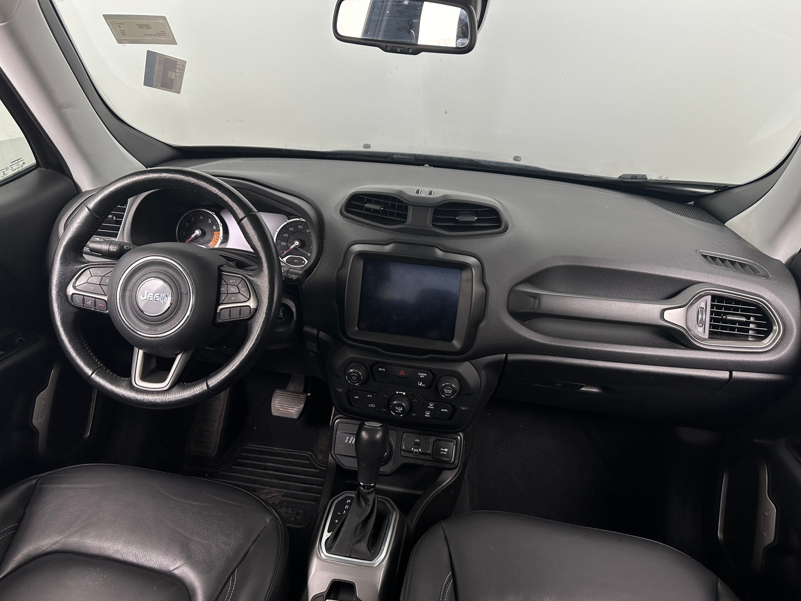 Thumbnail: 2022 Jeep Renegade - 2