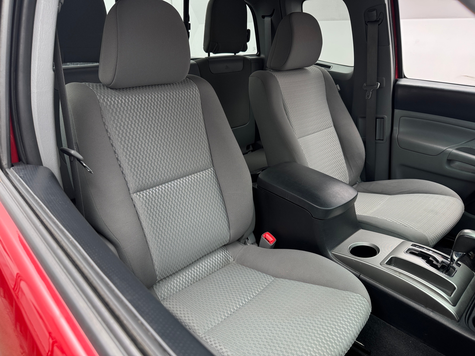 Thumbnail: 2014 Toyota Tacoma - 2