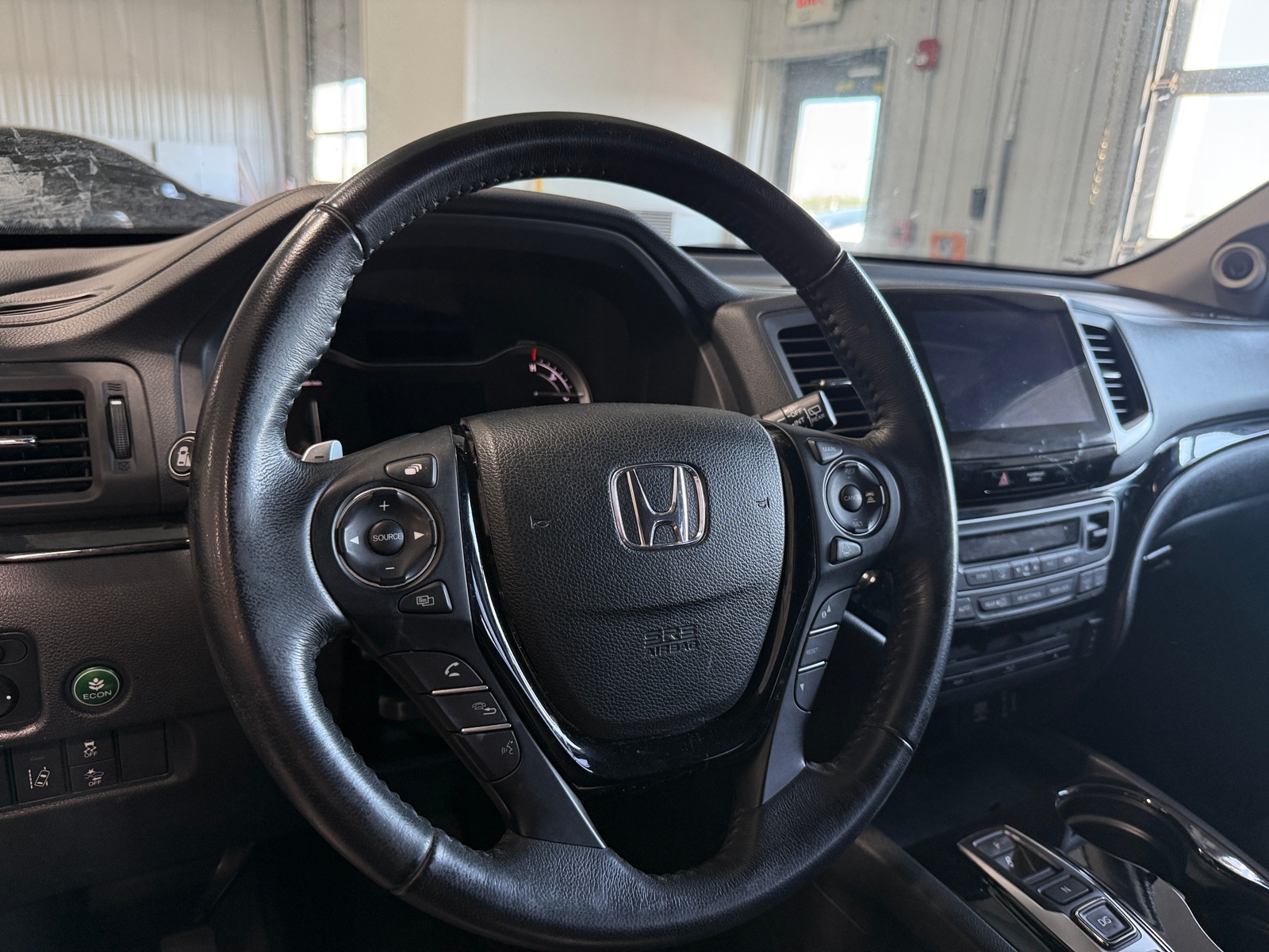 Thumbnail: 2018 Honda Pilot - 4