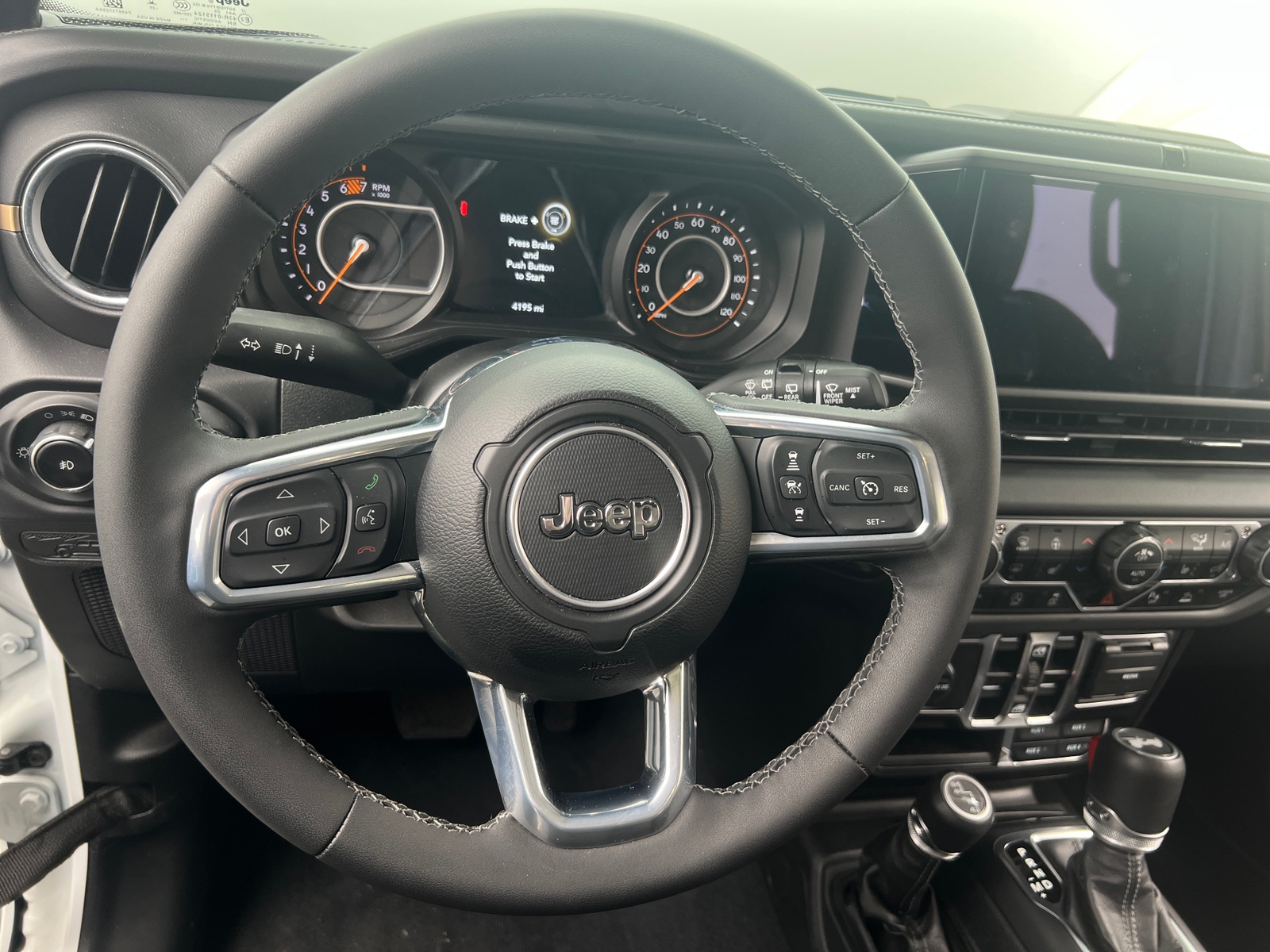 Thumbnail: 2025 Jeep Wrangler - 5