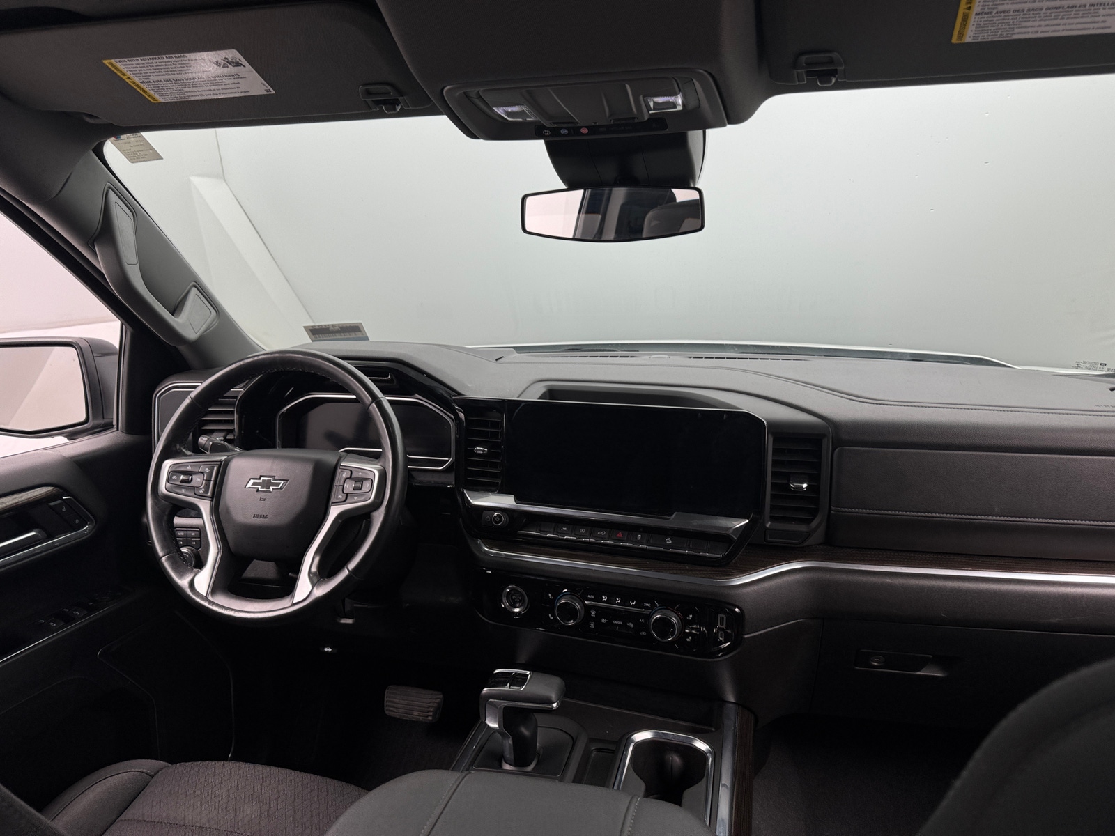 Thumbnail: 2023 Chevrolet Silverado 1500 - 3