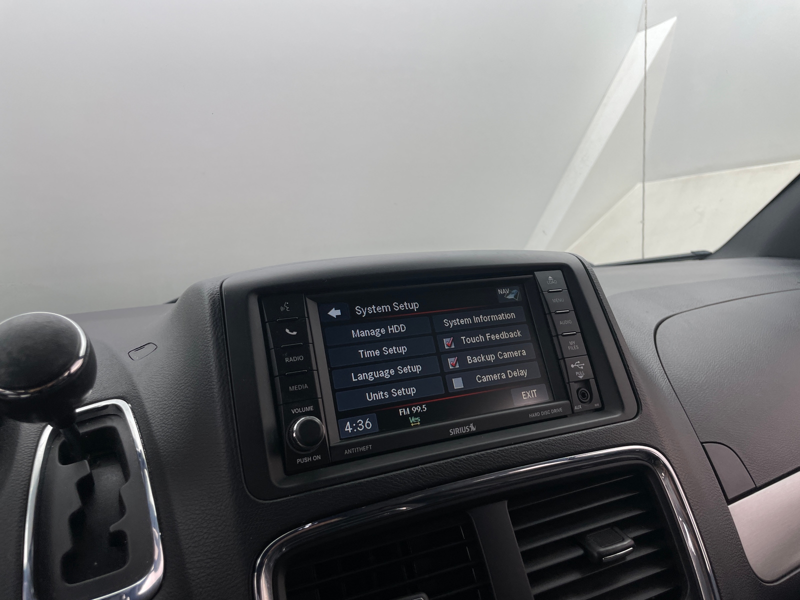 Thumbnail: 2017 Dodge Grand Caravan - 3