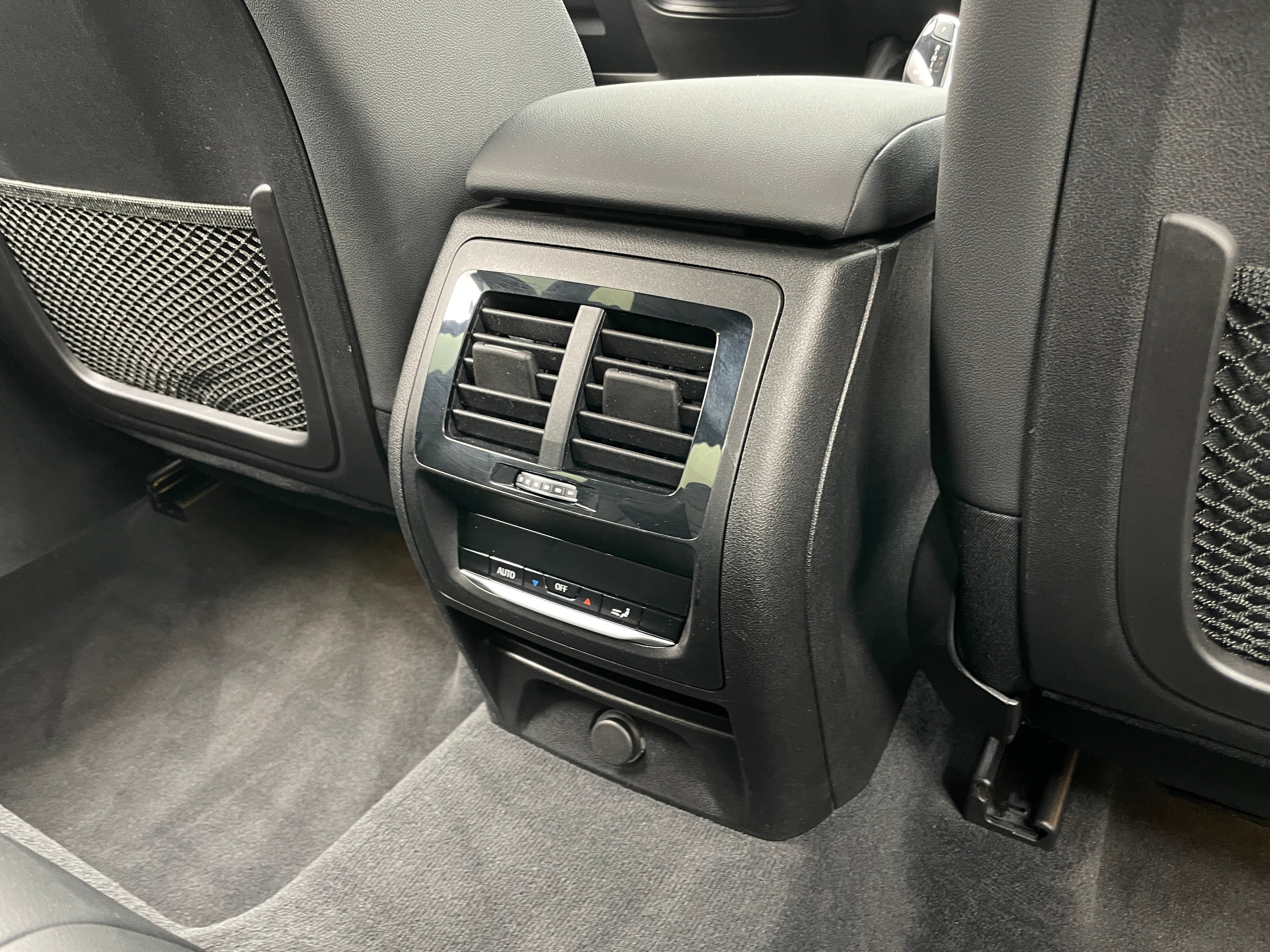 2019 BMW X3 30i - Photo 3
